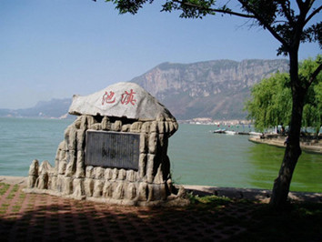 滇池_副本.jpg