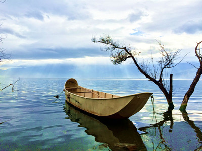 洱海1_.jpg