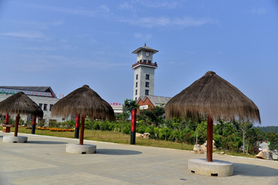 danjiangcanglanghaiguangchang_2966721